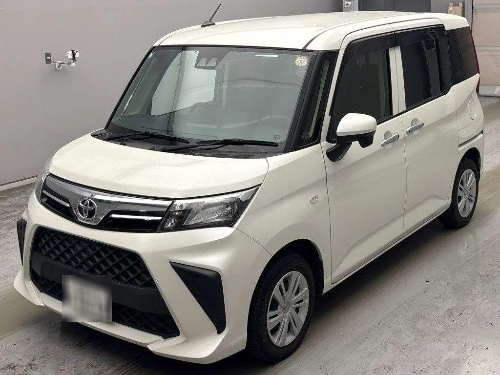 Toyota Roomy M900A 2021