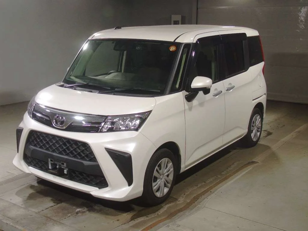 Toyota Roomy M900A 2021