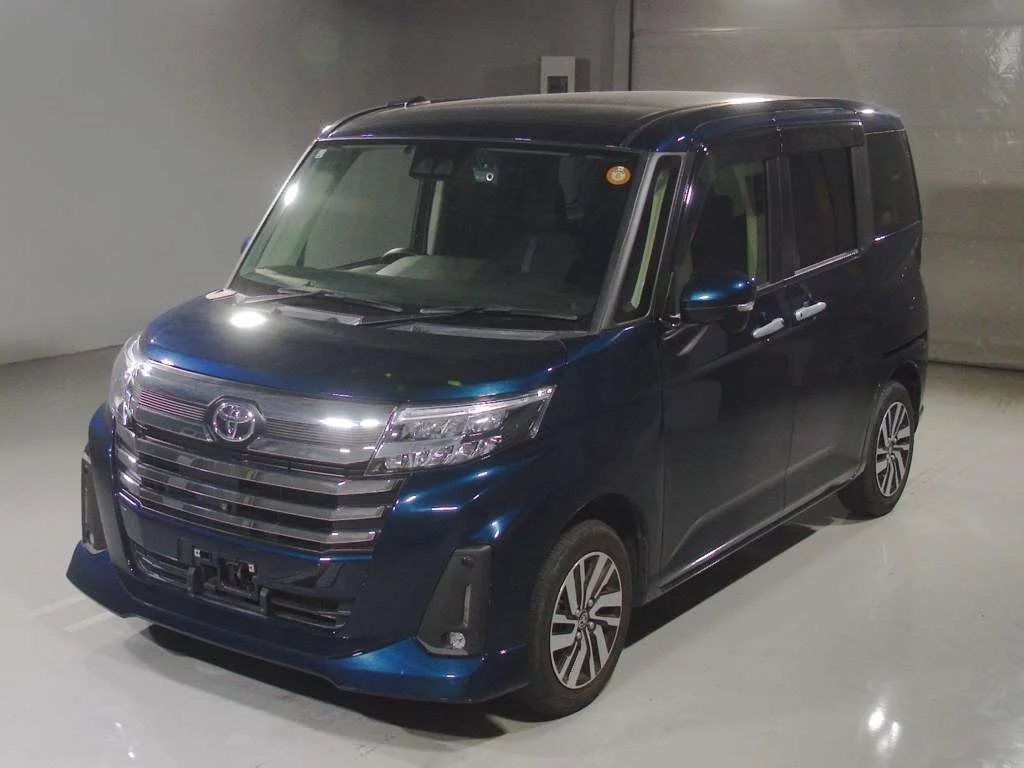 Toyota Roomy M900A 2021