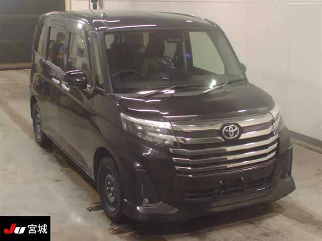 Toyota Roomy M910A 2021