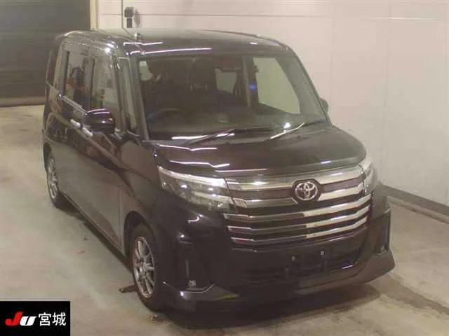 Toyota Roomy M910A 2023