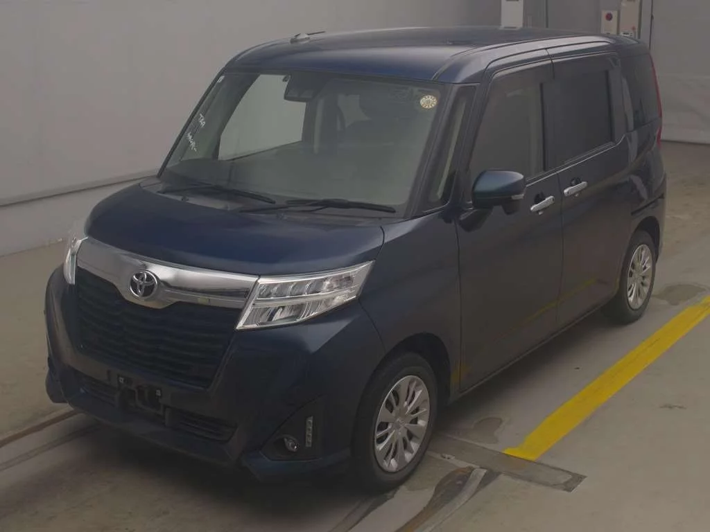 Toyota Roomy M900A 2019