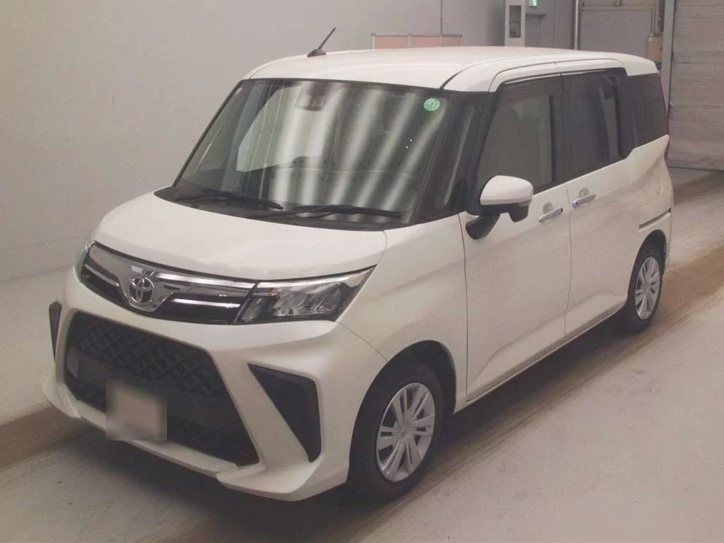 Toyota Roomy M900A 2021