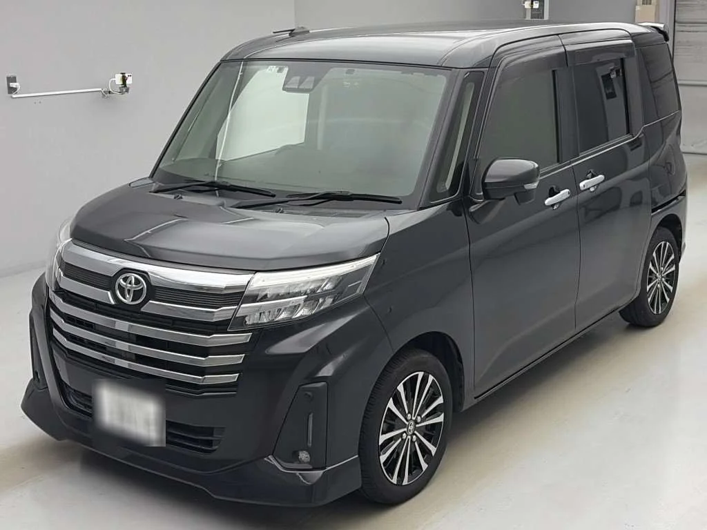 Toyota Roomy M900A 2020