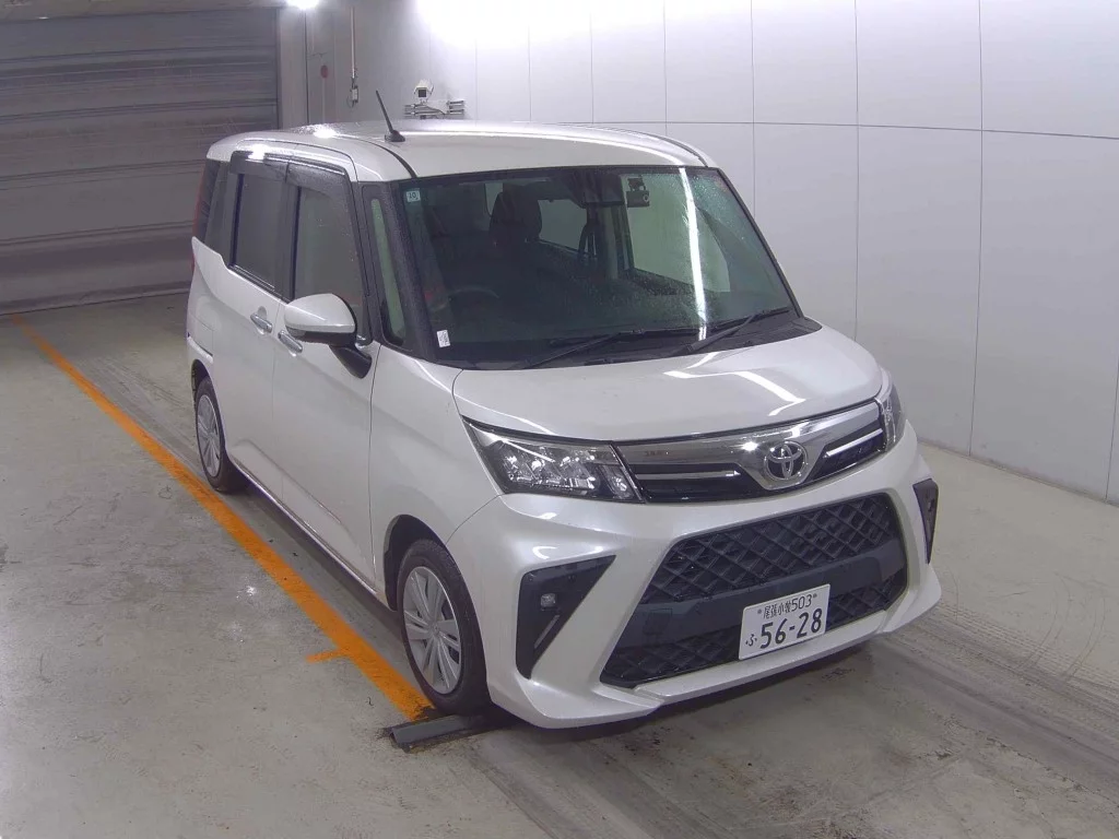 Toyota Roomy M900A 2020