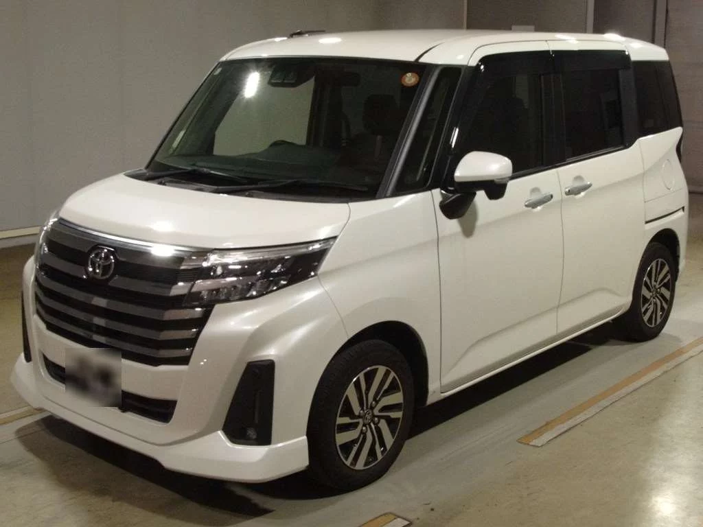 Toyota Roomy M900A 2021