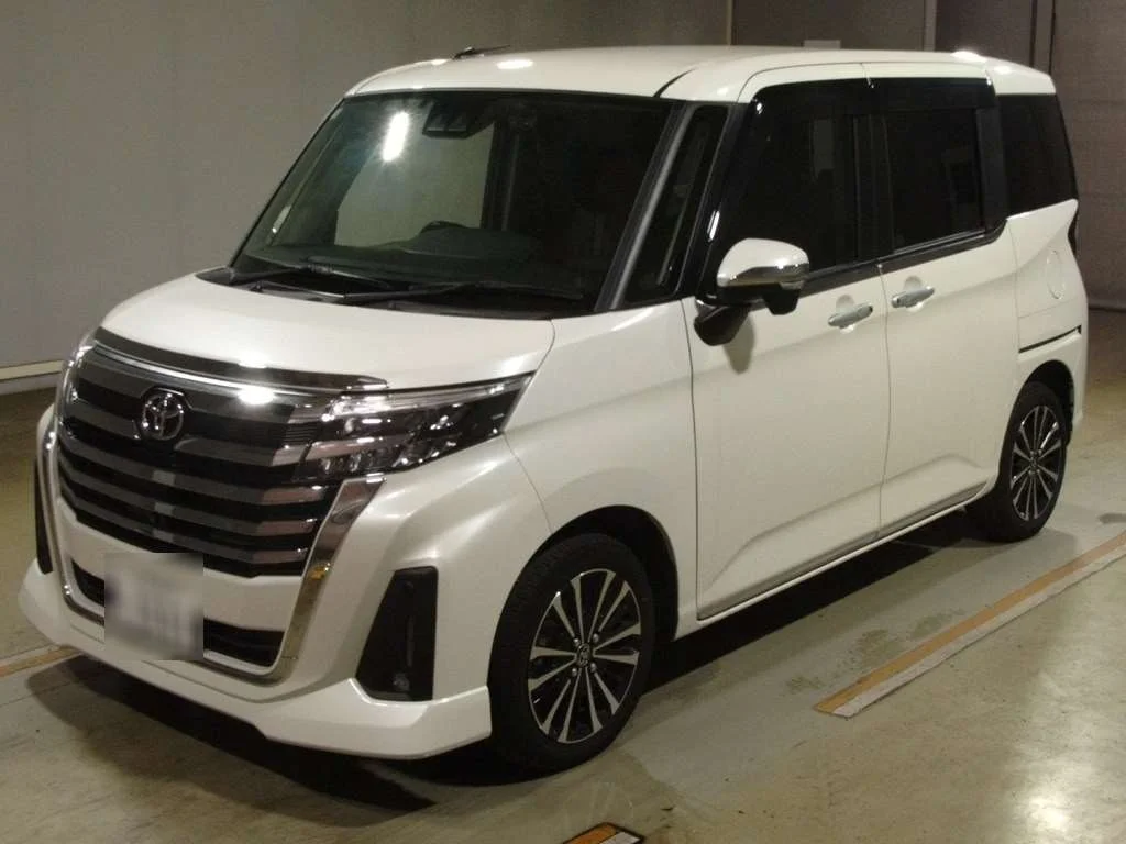 Toyota Roomy M900A 2024