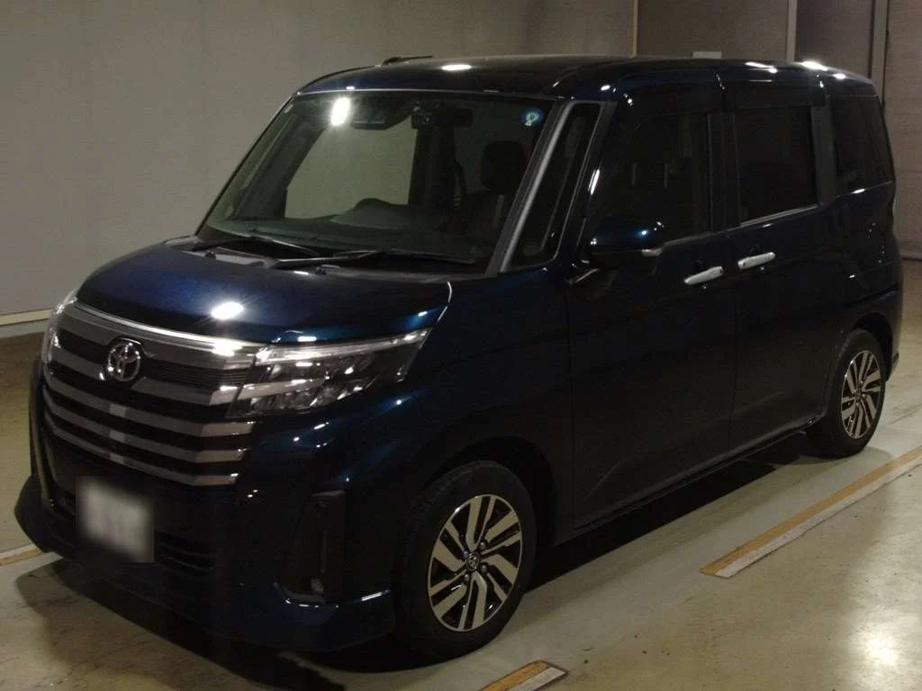 Toyota Roomy M900A 2022