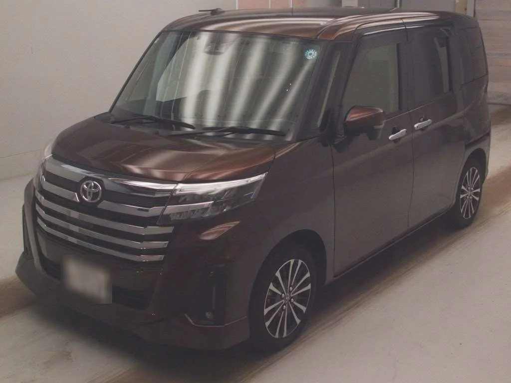 Toyota Roomy M900A 2023