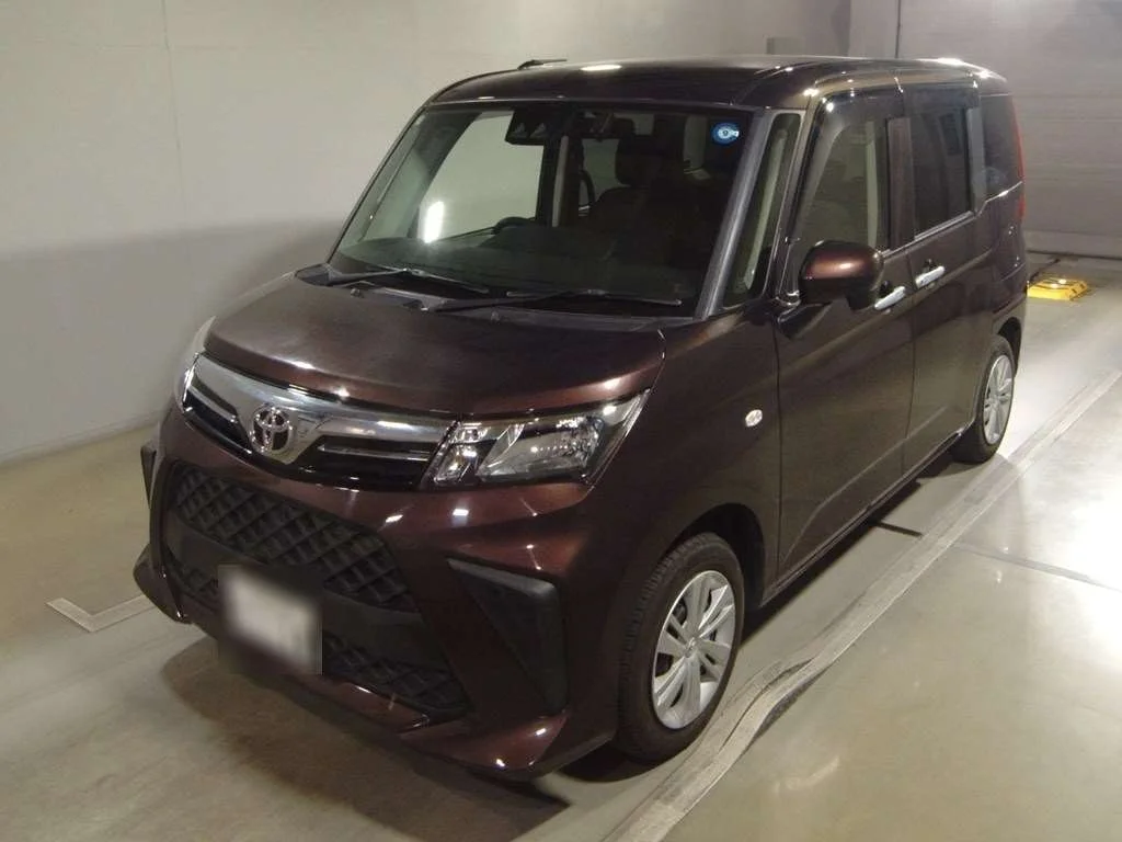 Toyota Roomy M900A 2021