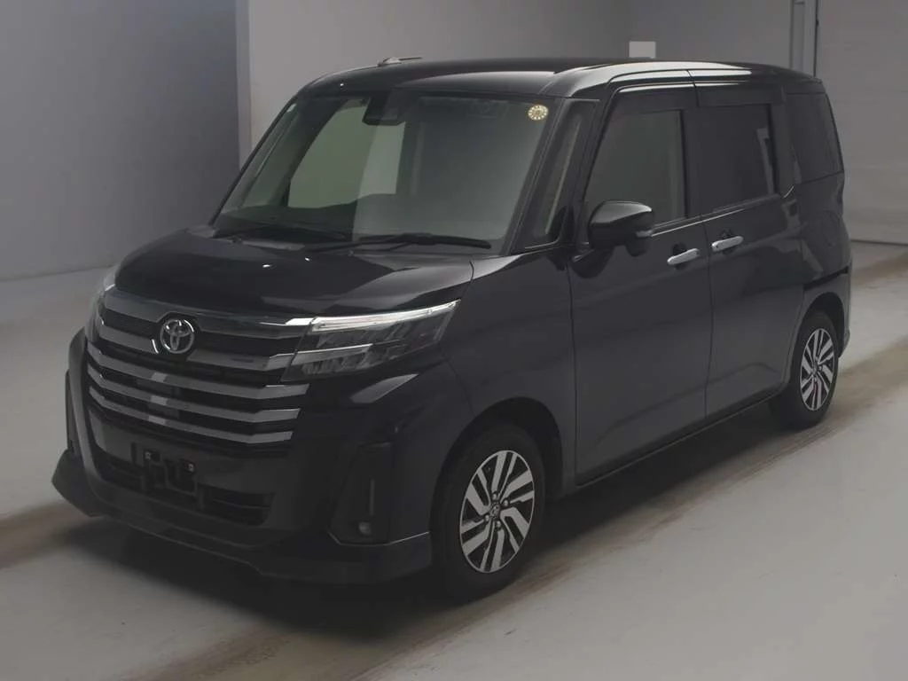 Toyota Roomy M900A 2022