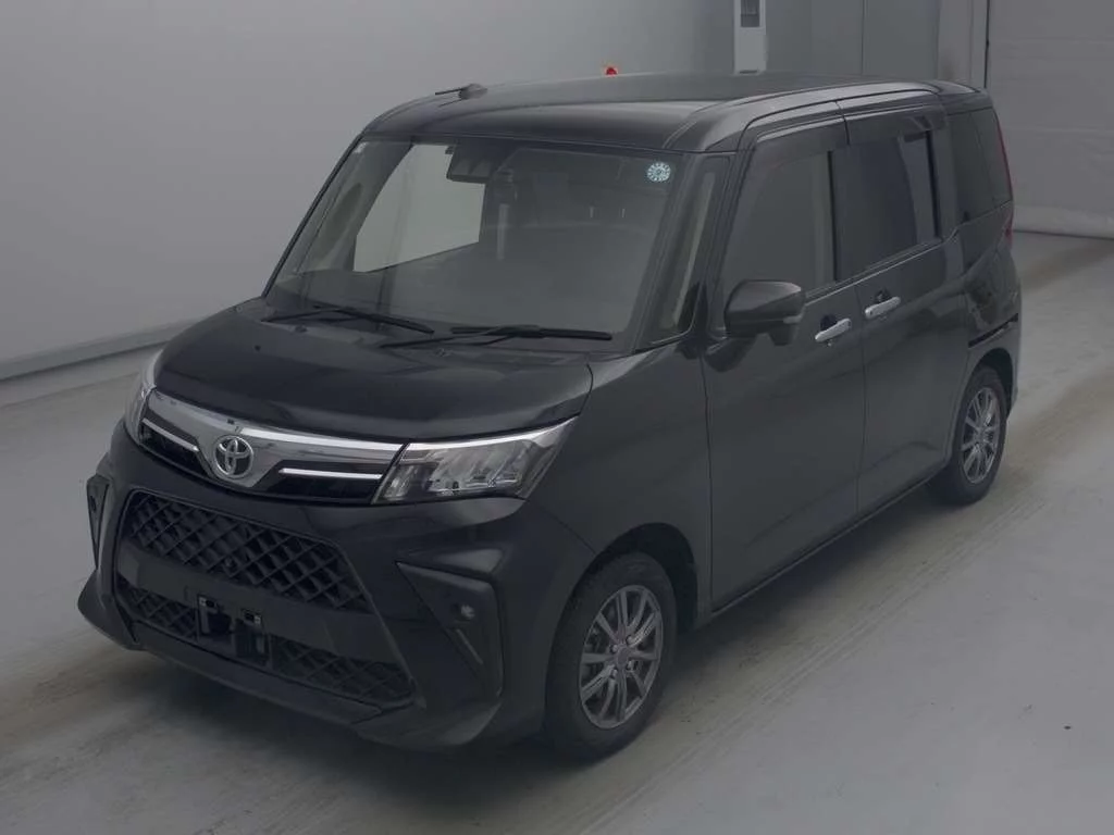 Toyota Roomy M900A 2021