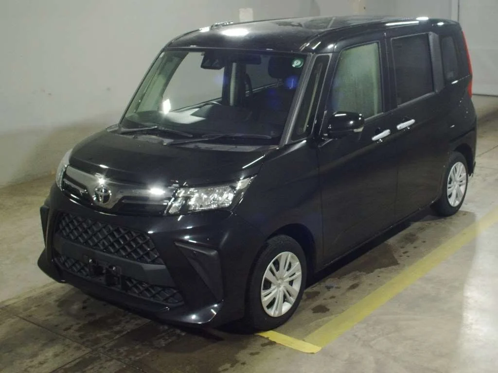 Toyota Roomy M910A 2021