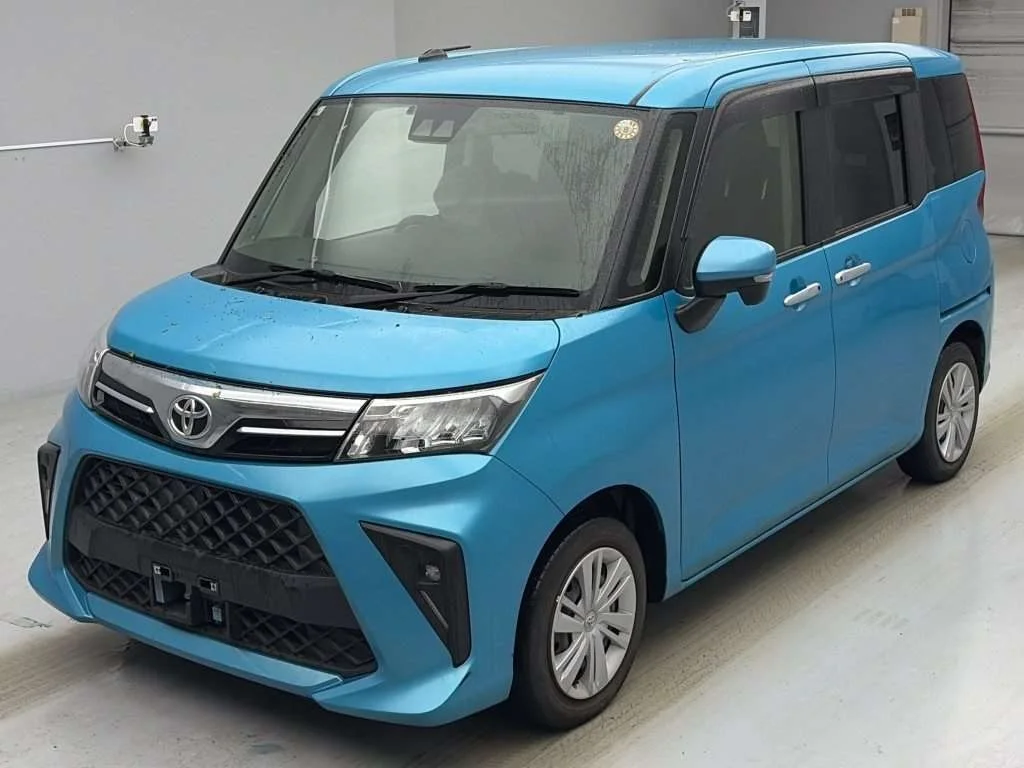 Toyota Roomy M900A 2023