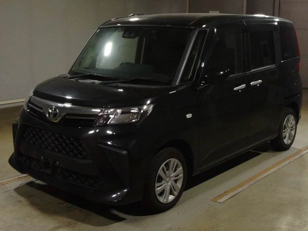 Toyota Roomy M900A 2021