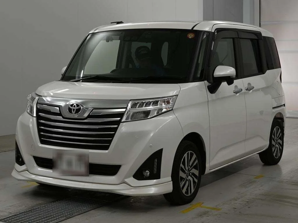 Toyota Roomy M900A 2020