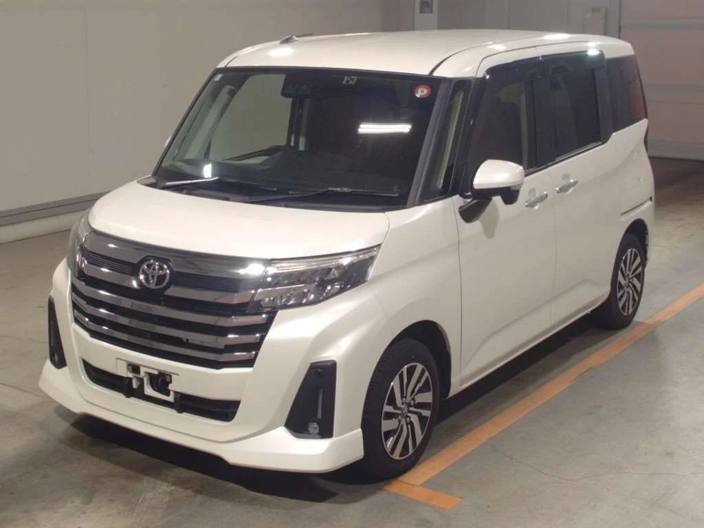 Toyota Roomy M900A 2023
