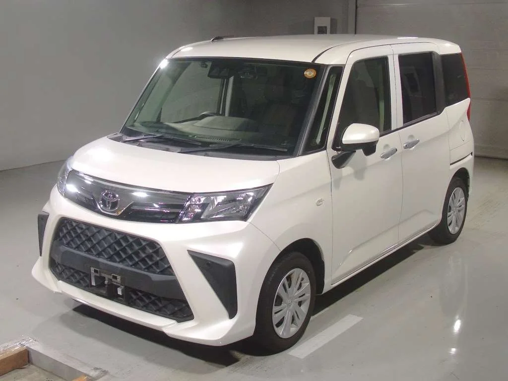 Toyota Roomy M900A 2021