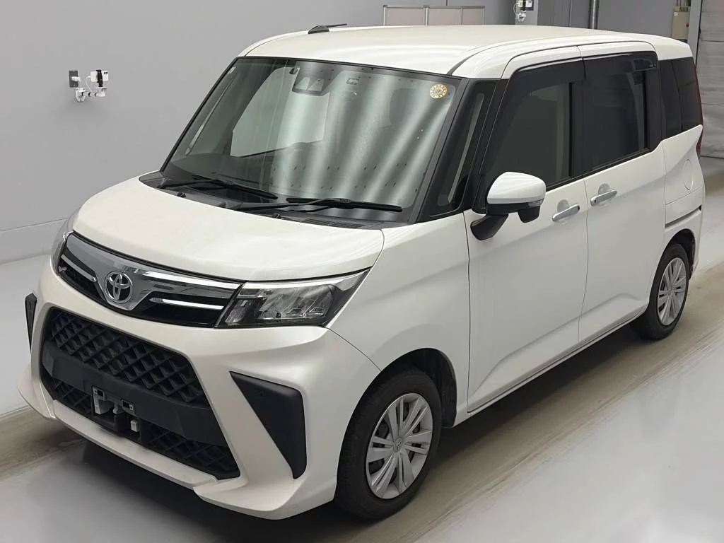 Toyota Roomy M900A 2023