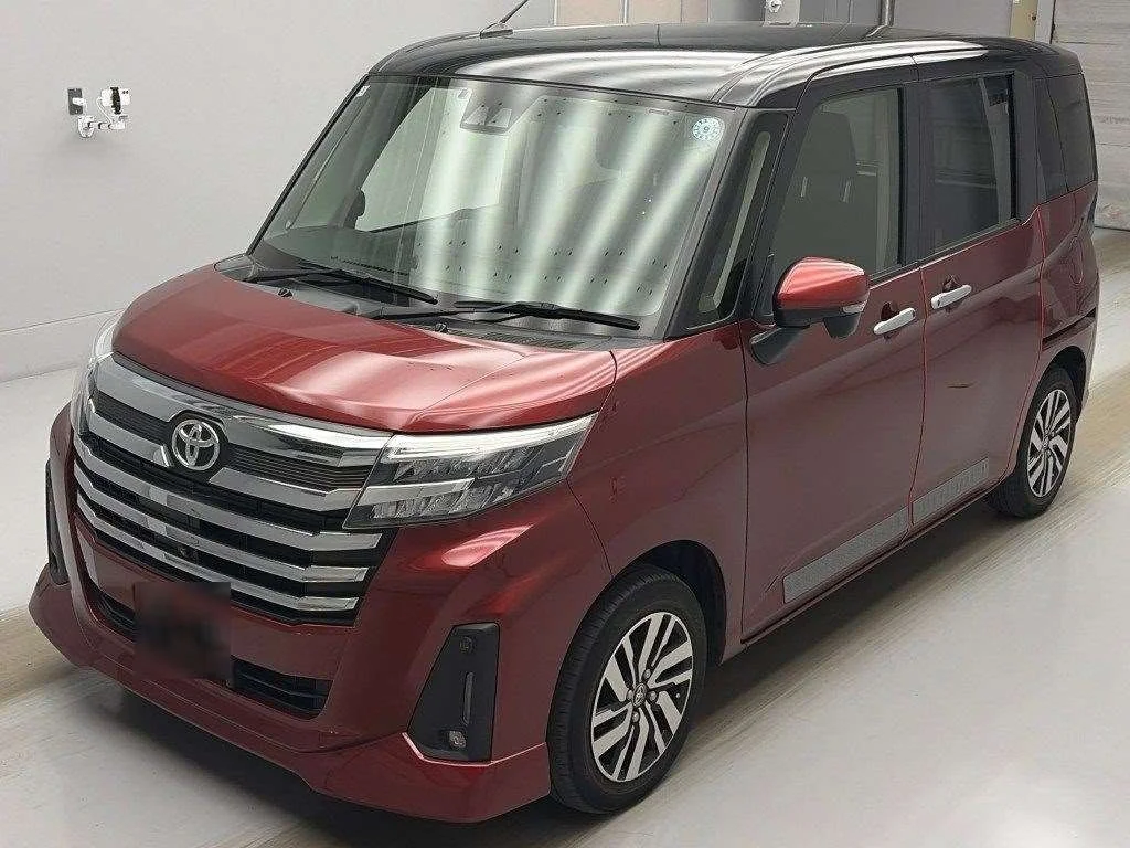 Toyota Roomy M900A 2022
