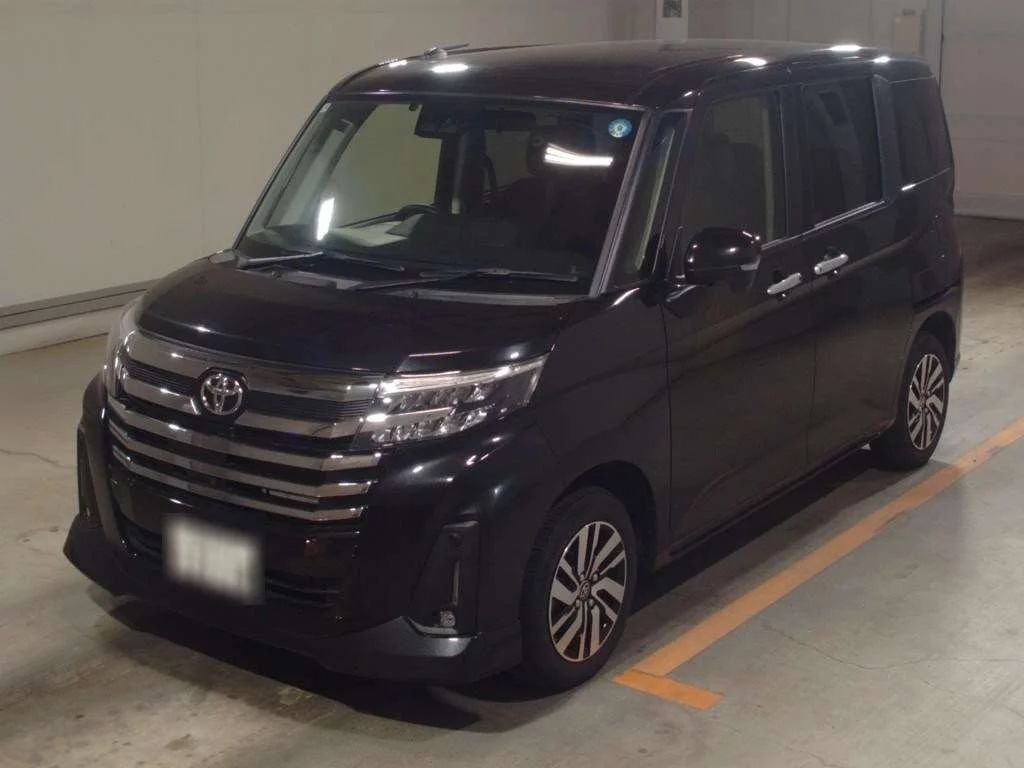 Toyota Roomy M900A 2025