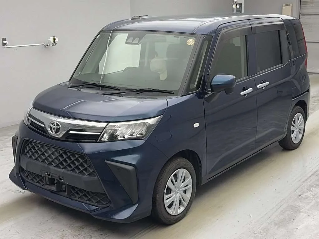 Toyota Roomy M900A 2021