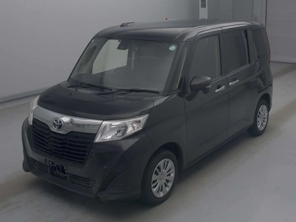 Toyota Roomy M900A 2018