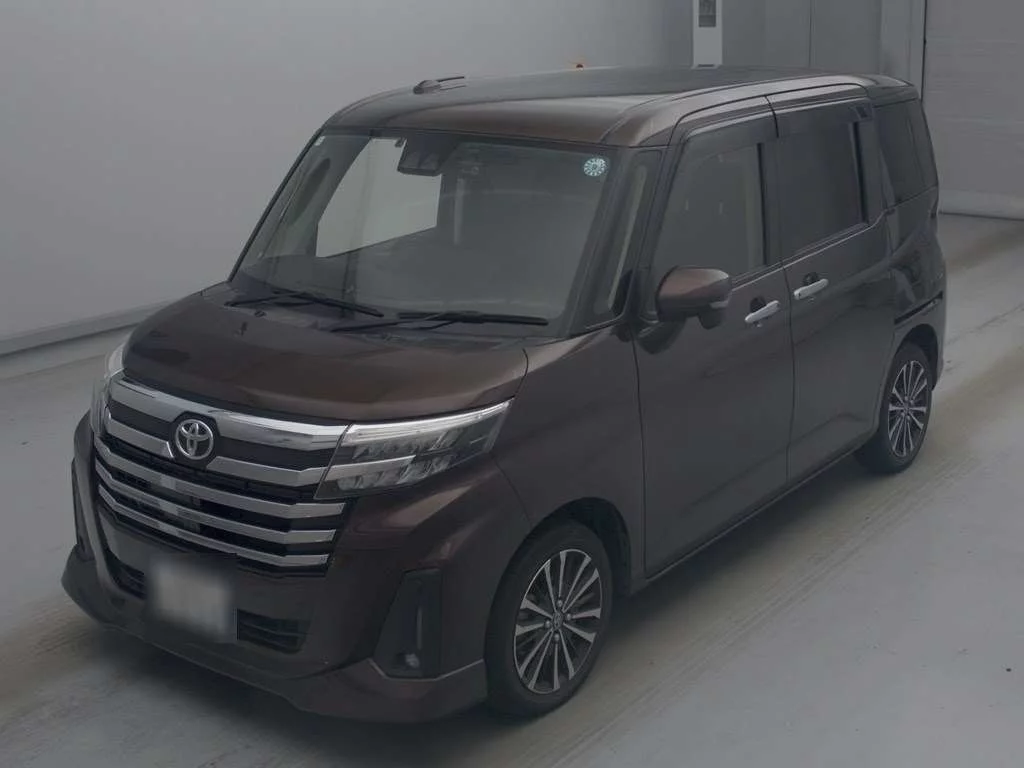 Toyota Roomy M900A 2022