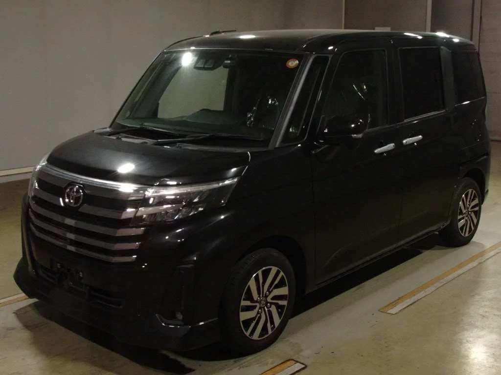 Toyota Roomy M900A 2023