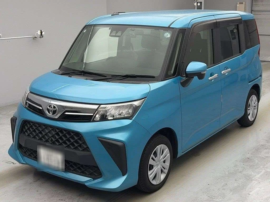 Toyota Roomy M900A 2021