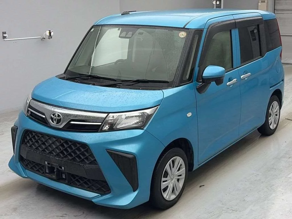 Toyota Roomy M900A 2021