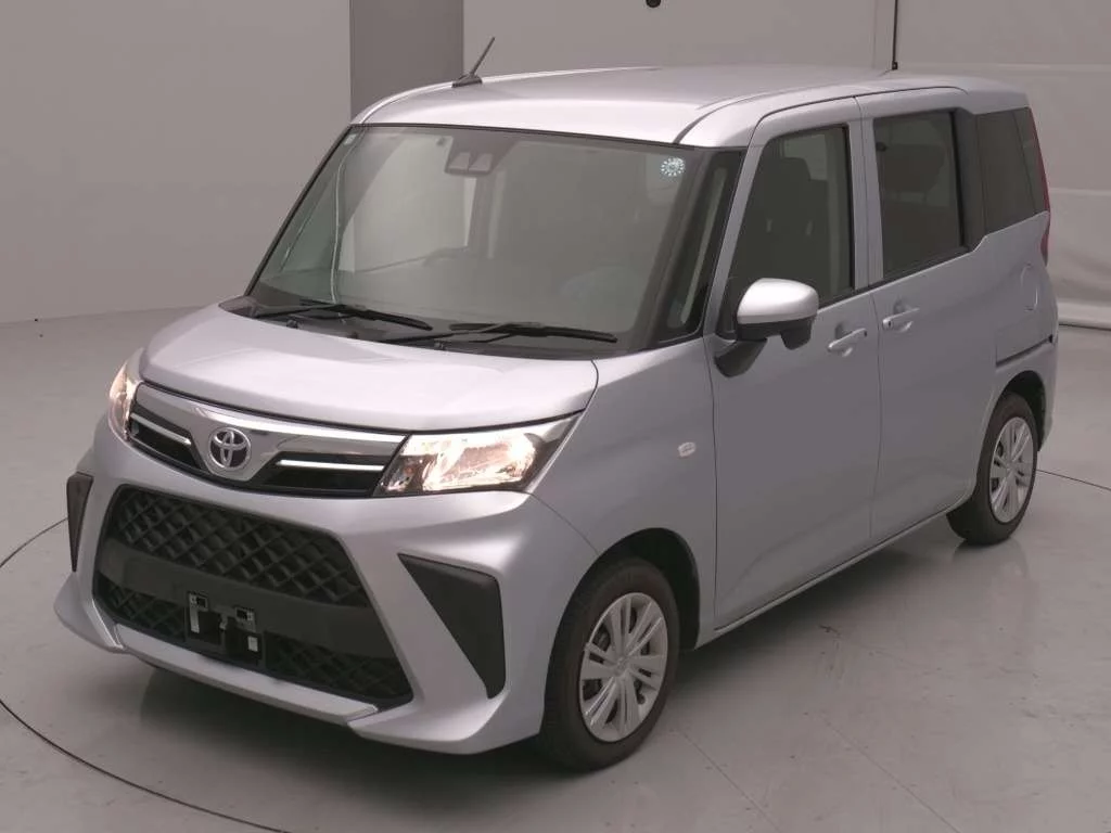 Toyota Roomy M900A 2026