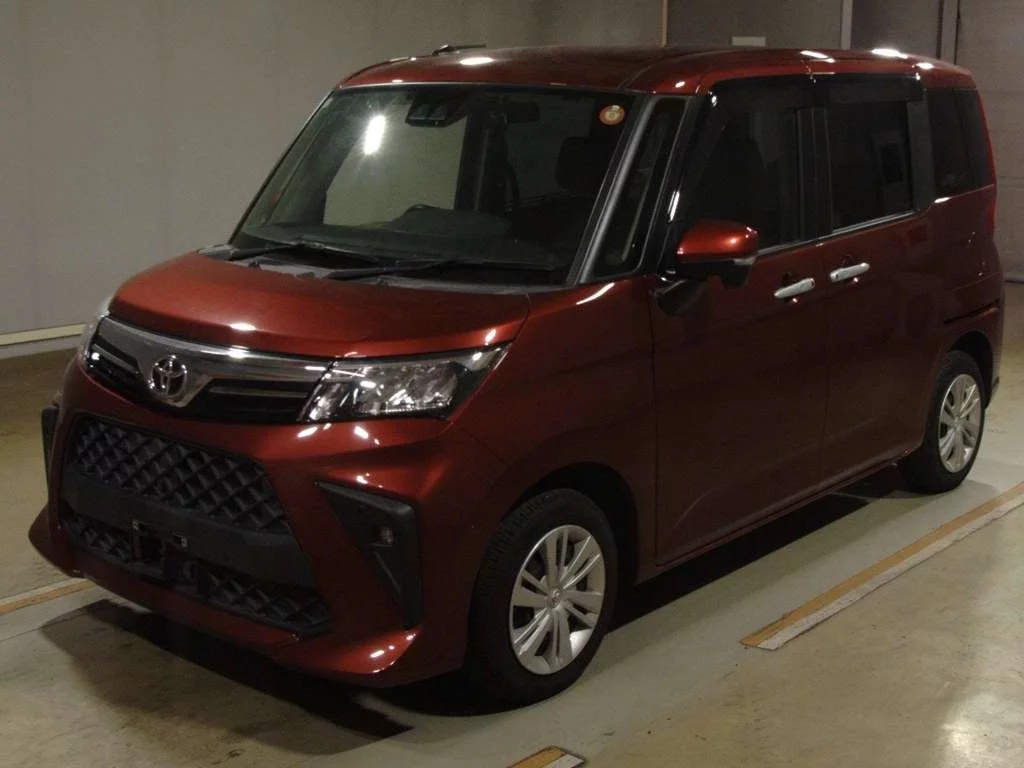 Toyota Roomy M900A 2021