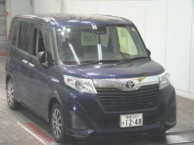 Toyota Roomy M900A 2020