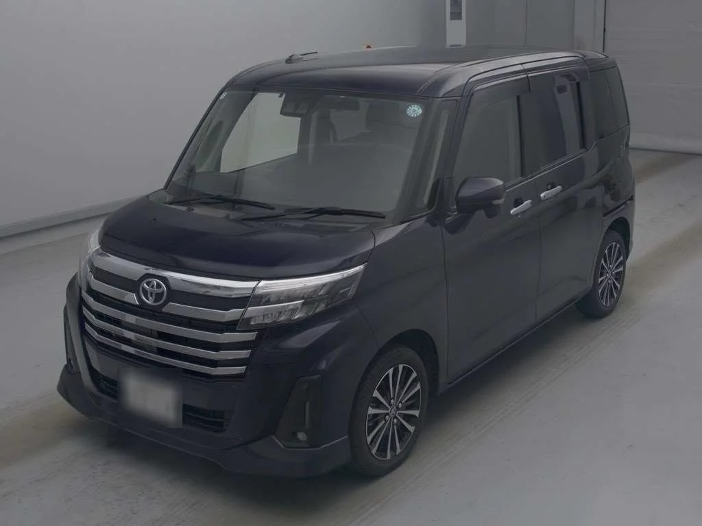 Toyota Roomy M900A 2022
