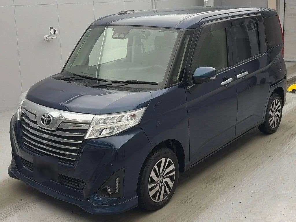 Toyota Roomy M900A 2019
