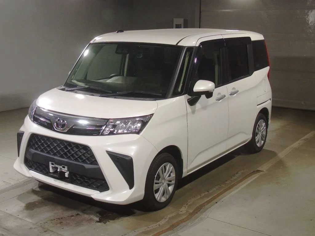 Toyota Roomy M900A 2021
