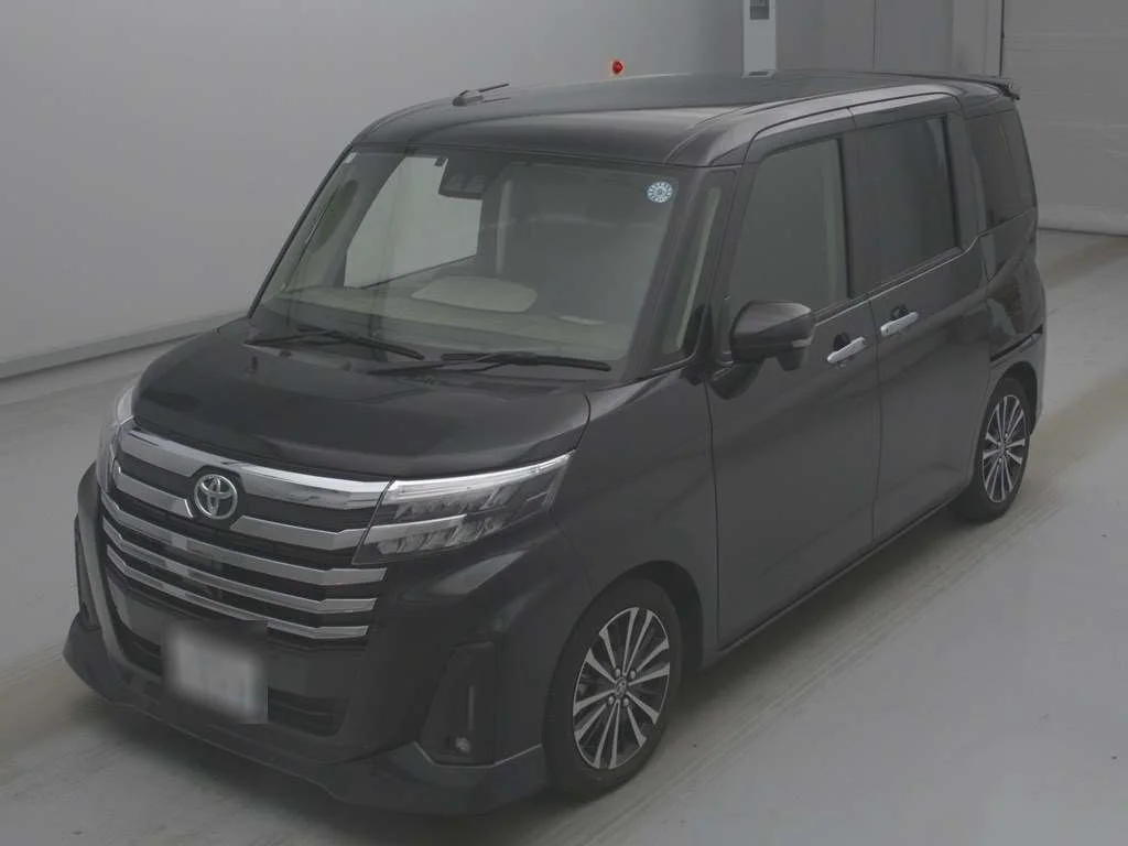 Toyota Roomy M900A 2025