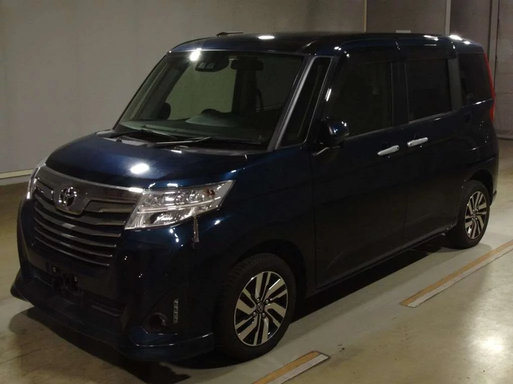 Toyota Roomy M900A 2019