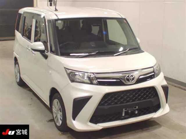 Toyota Roomy M900A 2023