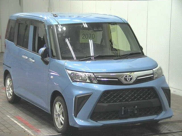 Toyota Roomy M910A 2021