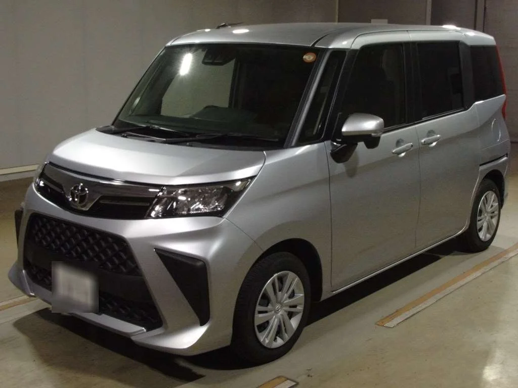 Toyota Roomy M900A 2025