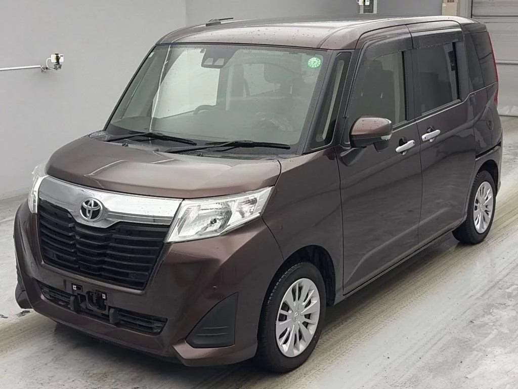 Toyota Roomy M900A 2019
