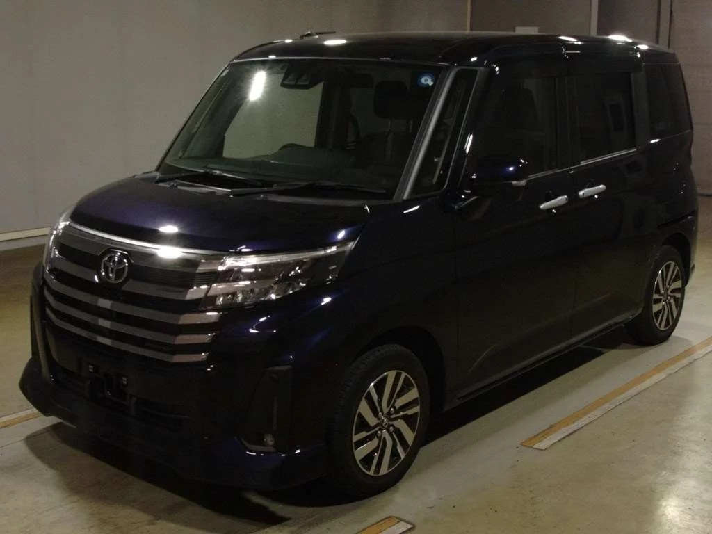 Toyota Roomy M900A 2023