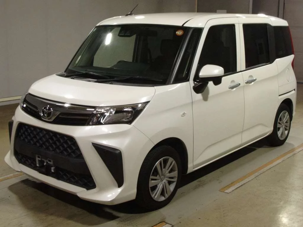 Toyota Roomy M900A 2021