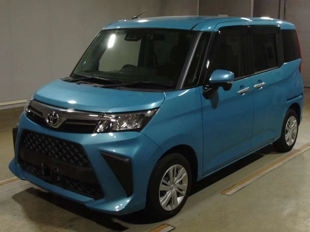 Toyota Roomy M900A 2024