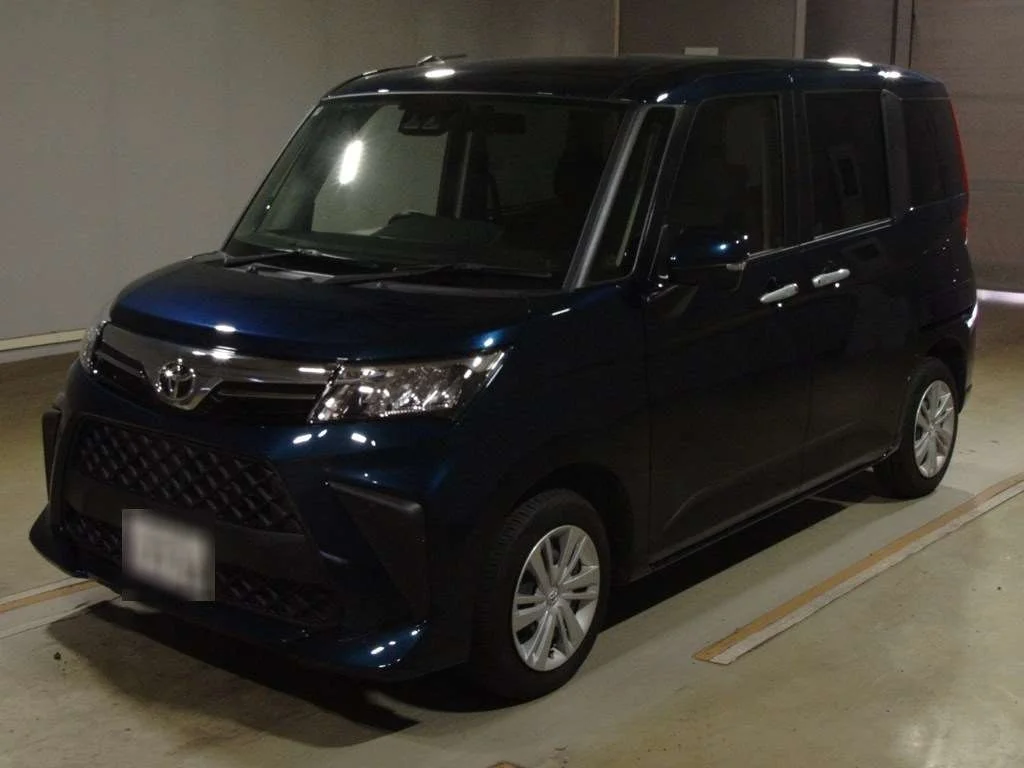 Toyota Roomy M900A 2025