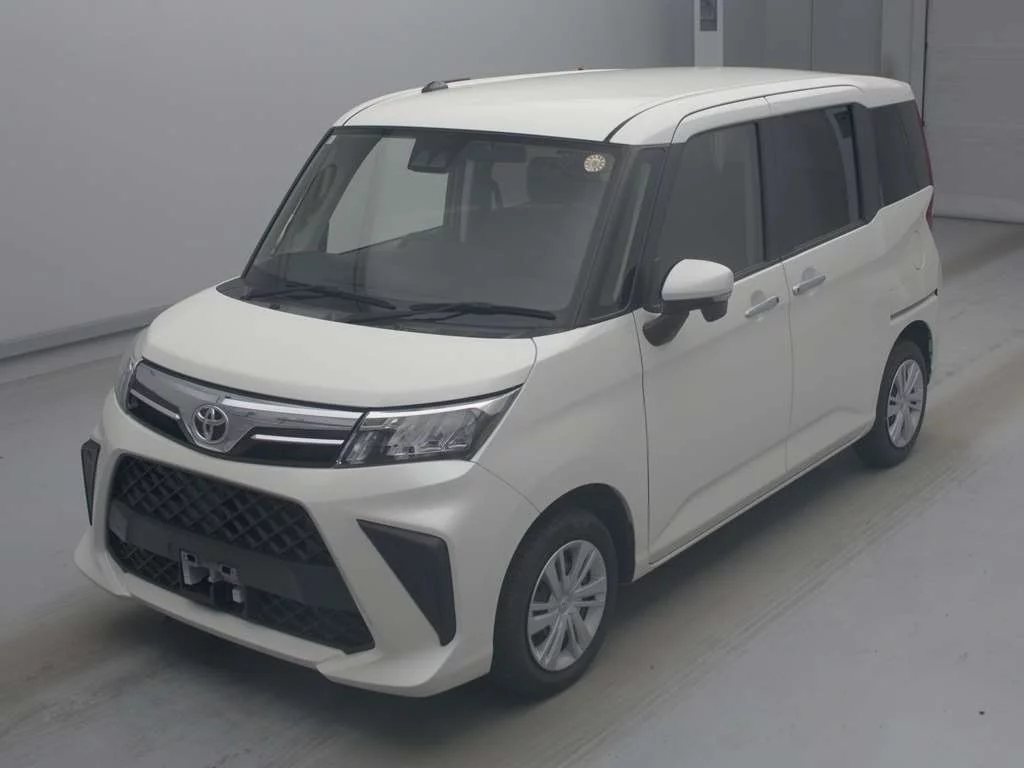 Toyota Roomy M900A 2023