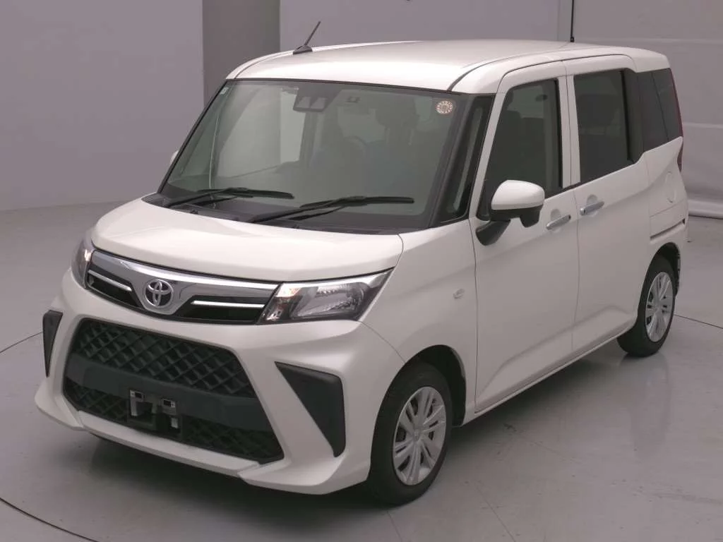 Toyota Roomy M900A 2021