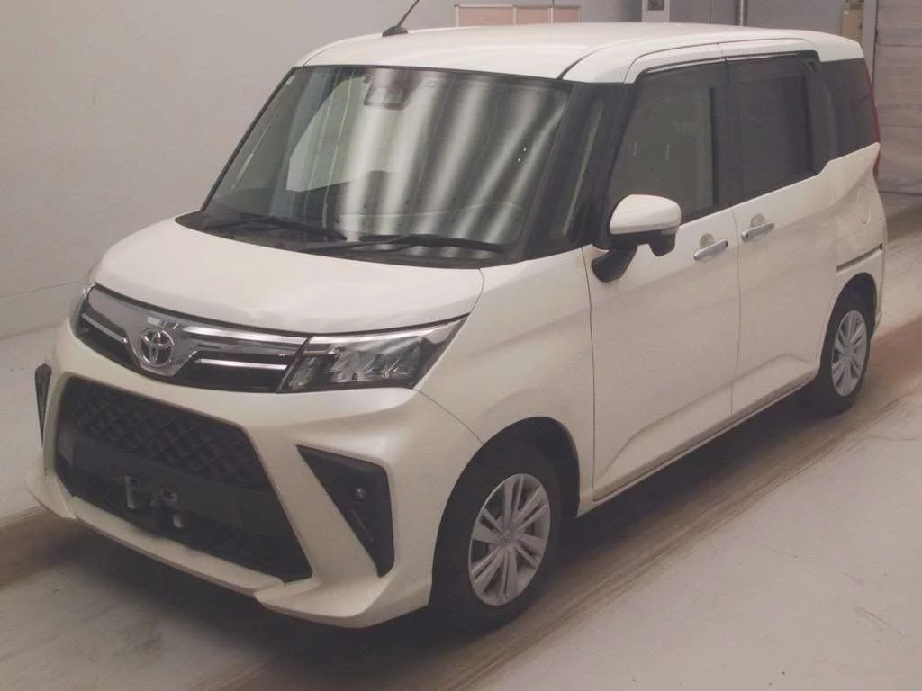 Toyota Roomy M900A 2024